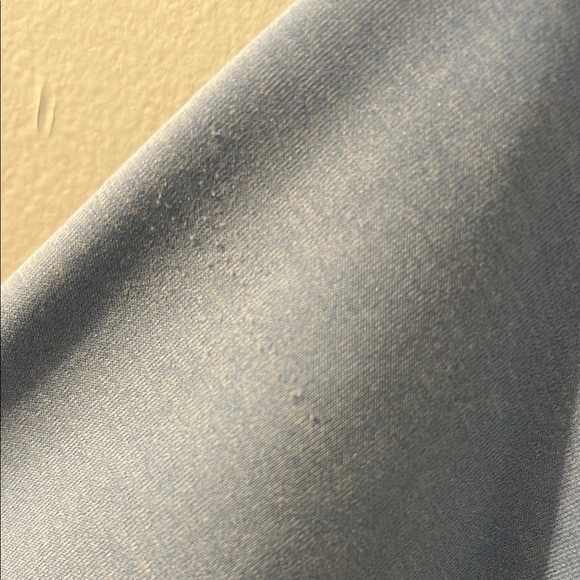 Holderness & Bourne Powder Blue Crewneck Light Sweater - Picture 3 of 6